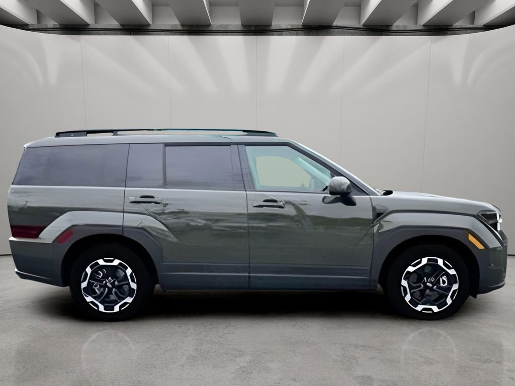Used 2025 Hyundai Santa Fe SEL image 8