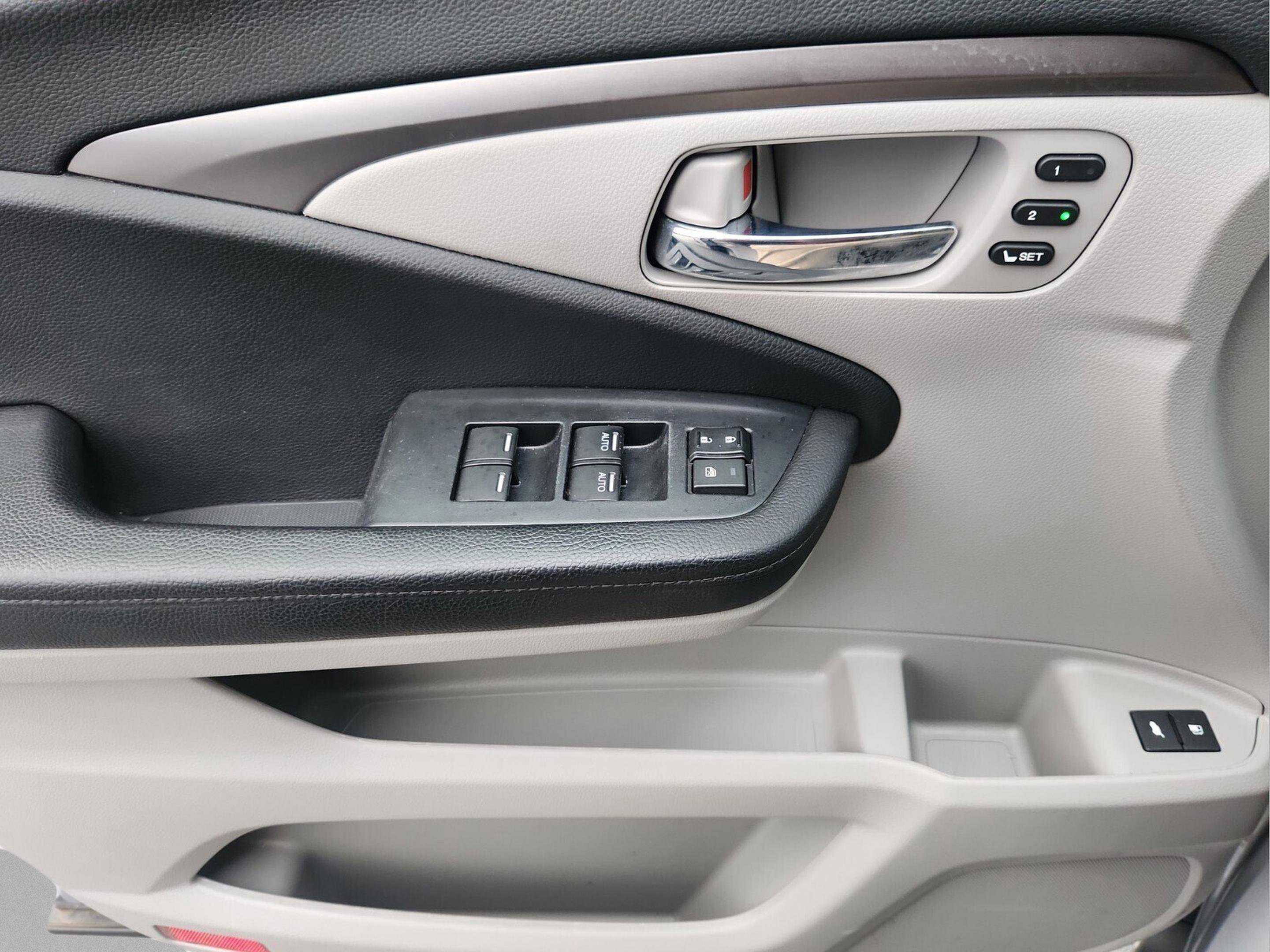 Used 2021 Honda Pilot EX-L image 27