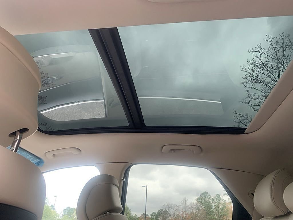 Used 2026 Genesis GV70 2.5T Select image 20