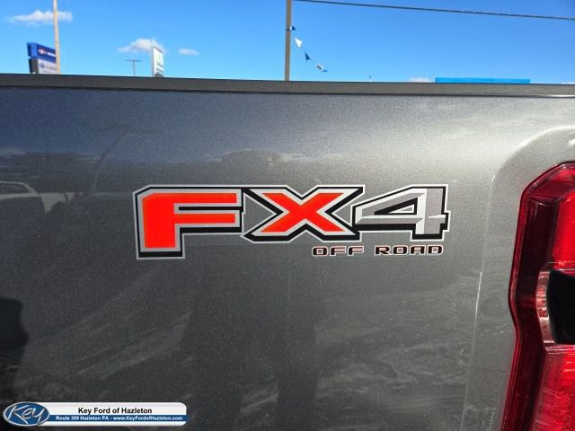 New 2026 Ford F350 Lariat w/ FX4 Off-Road Package image 39