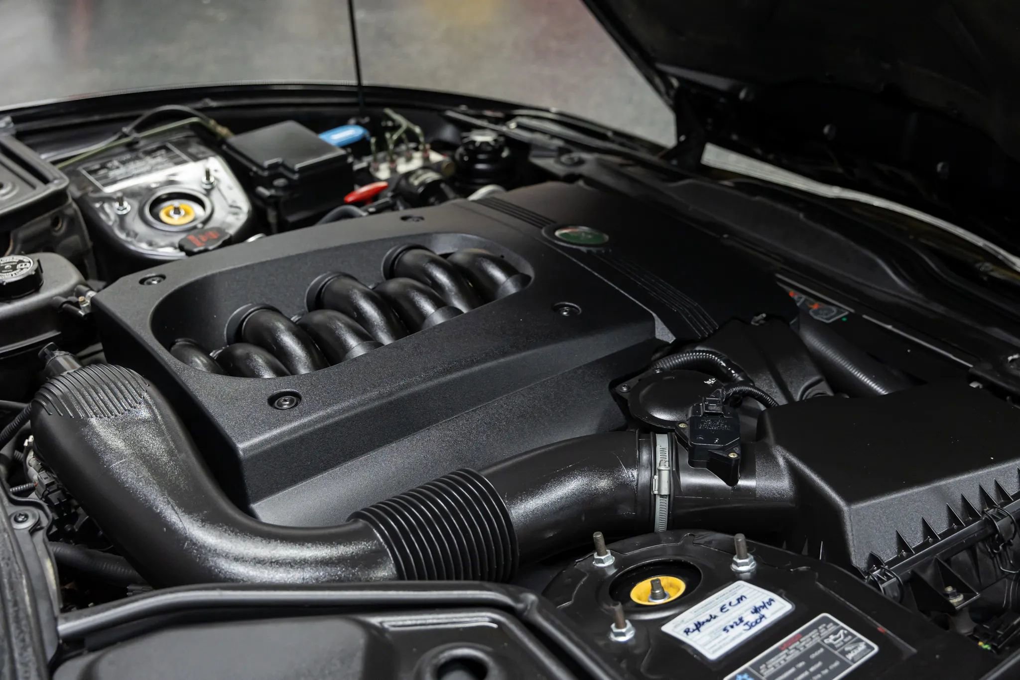 Used 2006 Jaguar XK8 Coupe image 6