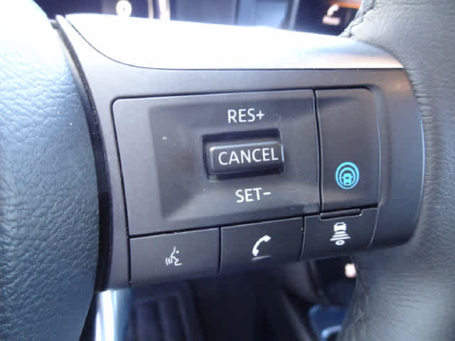 Used 2023 INFINITI QX60 Luxe w/ Performance Audio Package AWD/4WD image 25