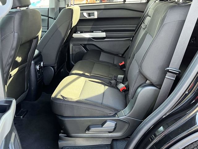 Used 2022 Ford Explorer XLT image 15