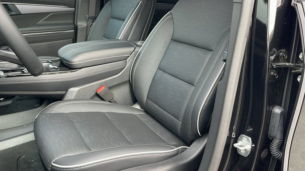 New 2026 Buick Enclave Sport Touring w/ Power Package FWD image 12