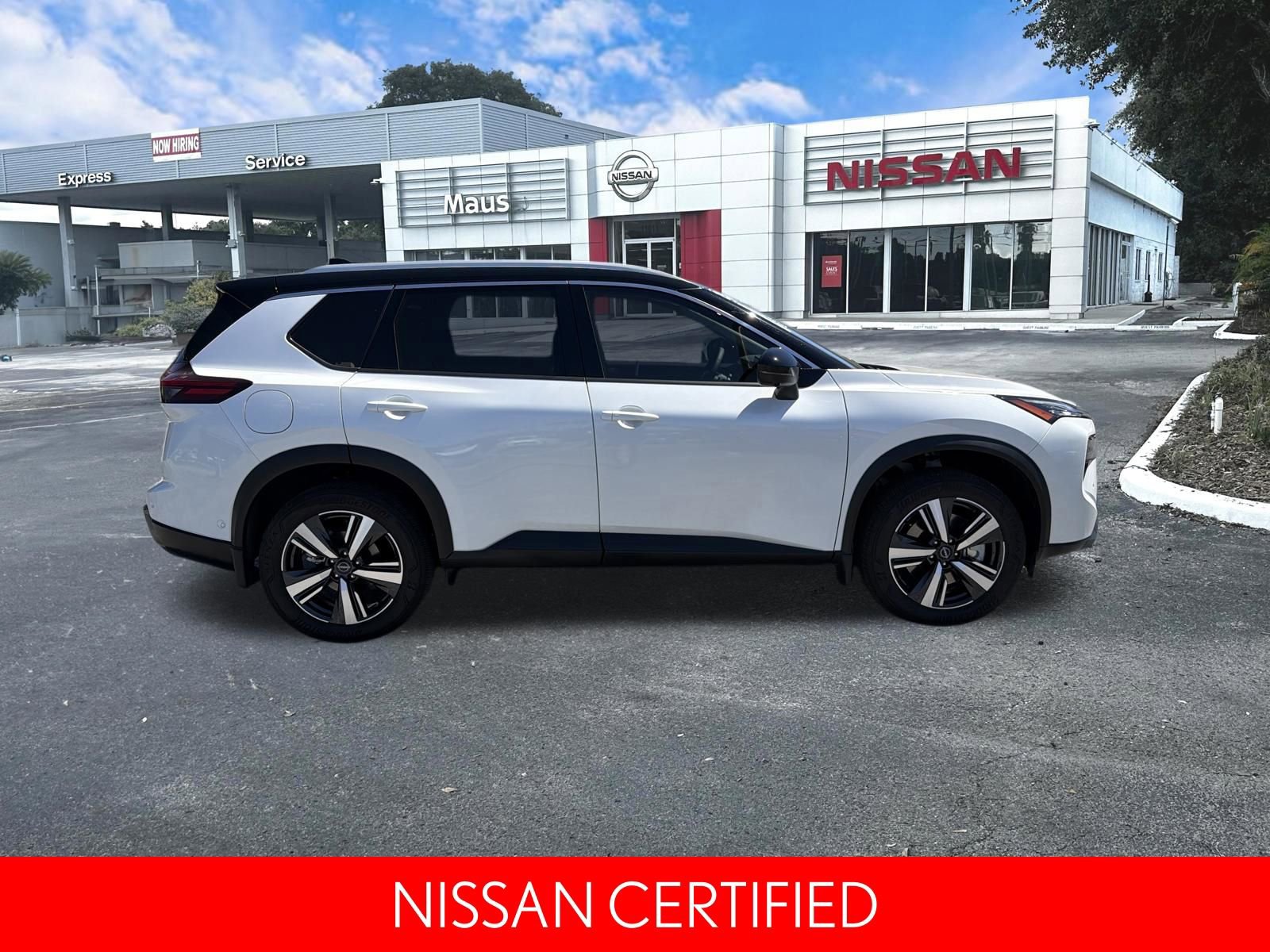Certified 2025 Nissan Rogue SL w/ Tech Package image 2