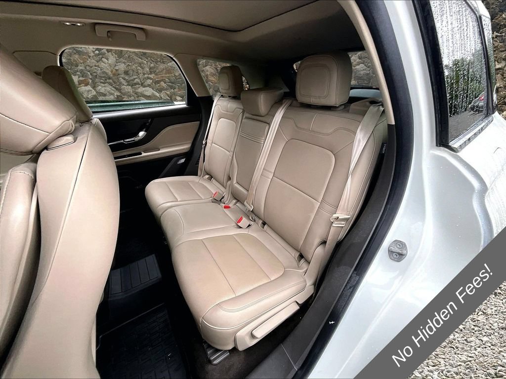 Used 2021 Lincoln Corsair AWD w/ Premium Package image 21