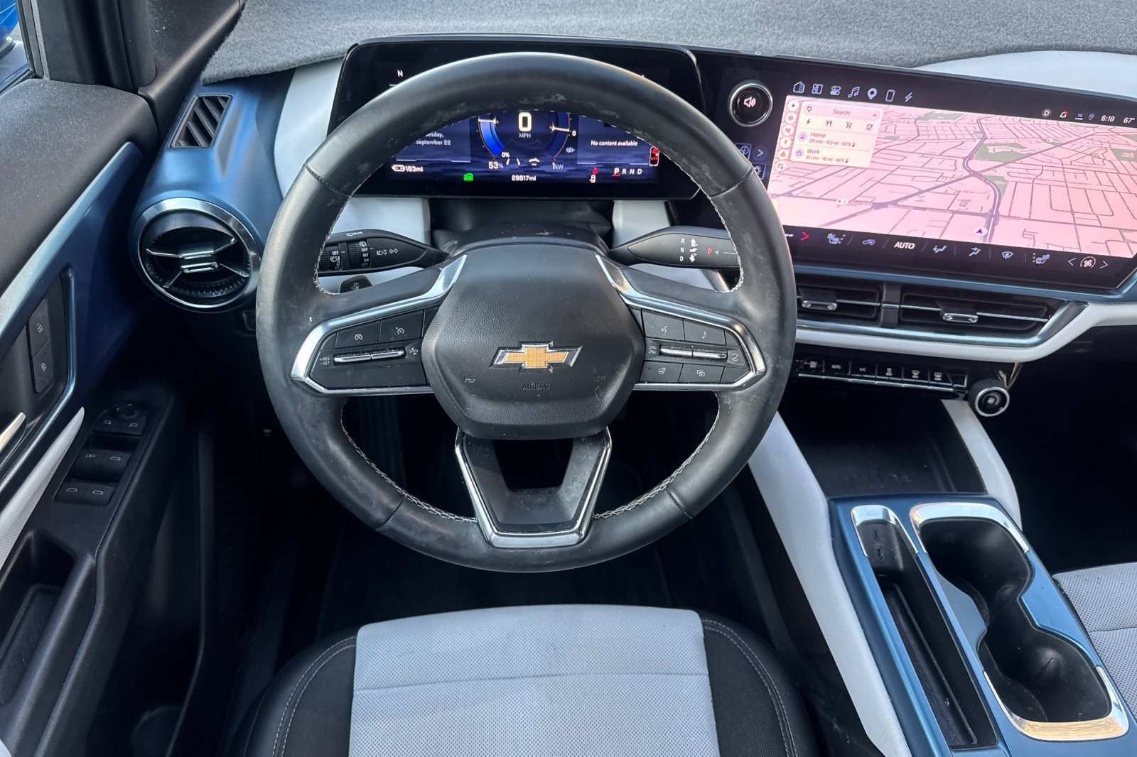 Used 2024 Chevrolet Equinox EV LT FWD image 17