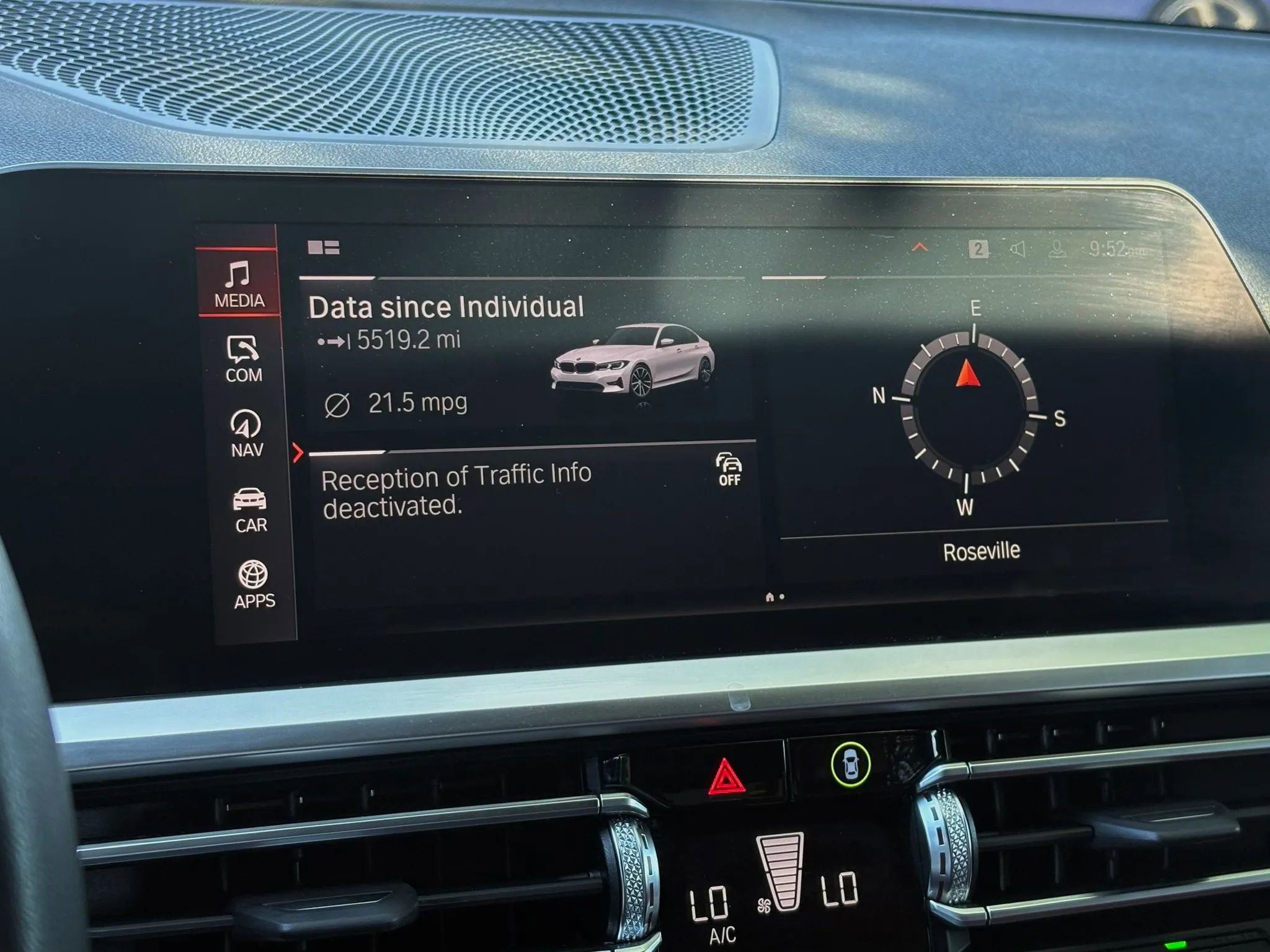 Used 2022 BMW 330i Sedan w/ Driving Assistance Package image 15