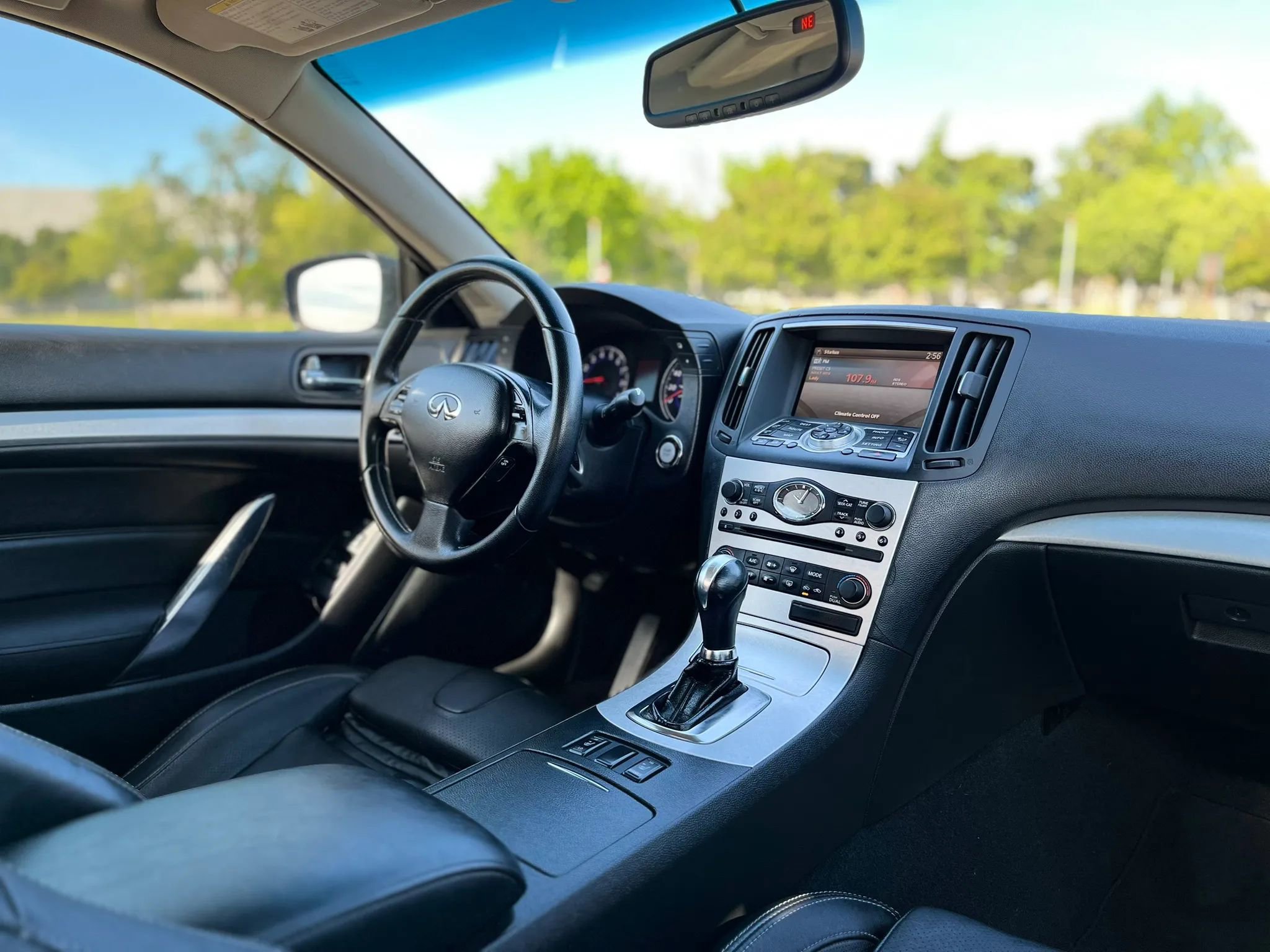 Used 2008 INFINITI G37 Journey w/ Premium Pkg image 14