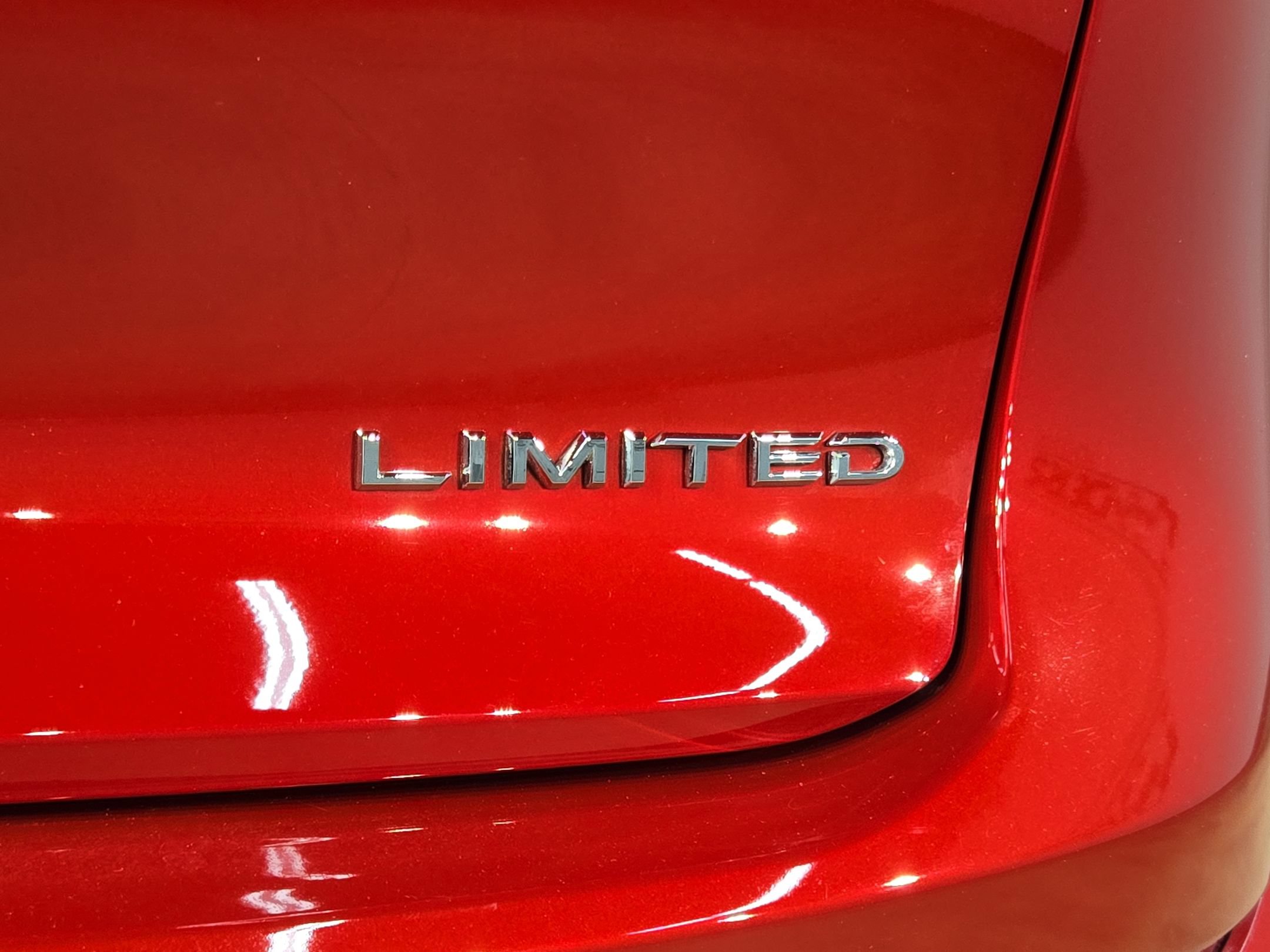 Certified 2024 Toyota Crown AWD/4WD image 39