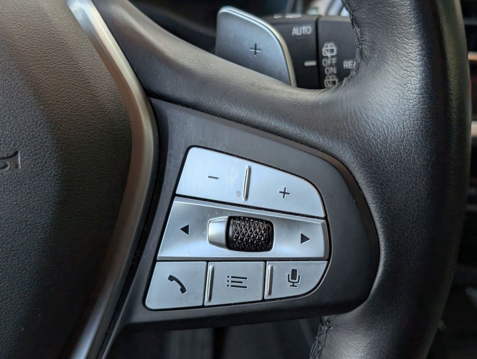 Used 2024 BMW X3 sDrive30i w/ Premium Package image 21