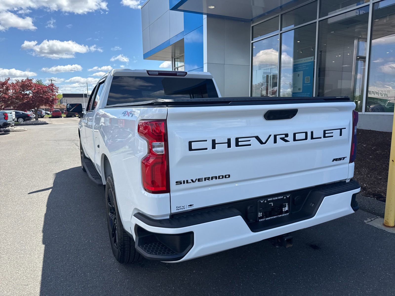 Used 2024 Chevrolet Silverado 1500 RST w/ LPO, Dark Essentials Package AWD/4WD image 8