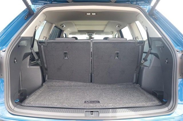 New 2026 Volkswagen Atlas SEL Premium R-Line image 7