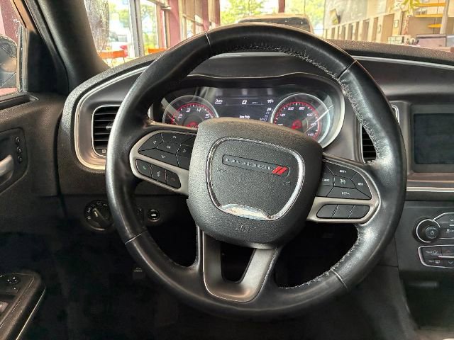 Used 2021 Dodge Charger SXT w/ Leather Interior Group image 15