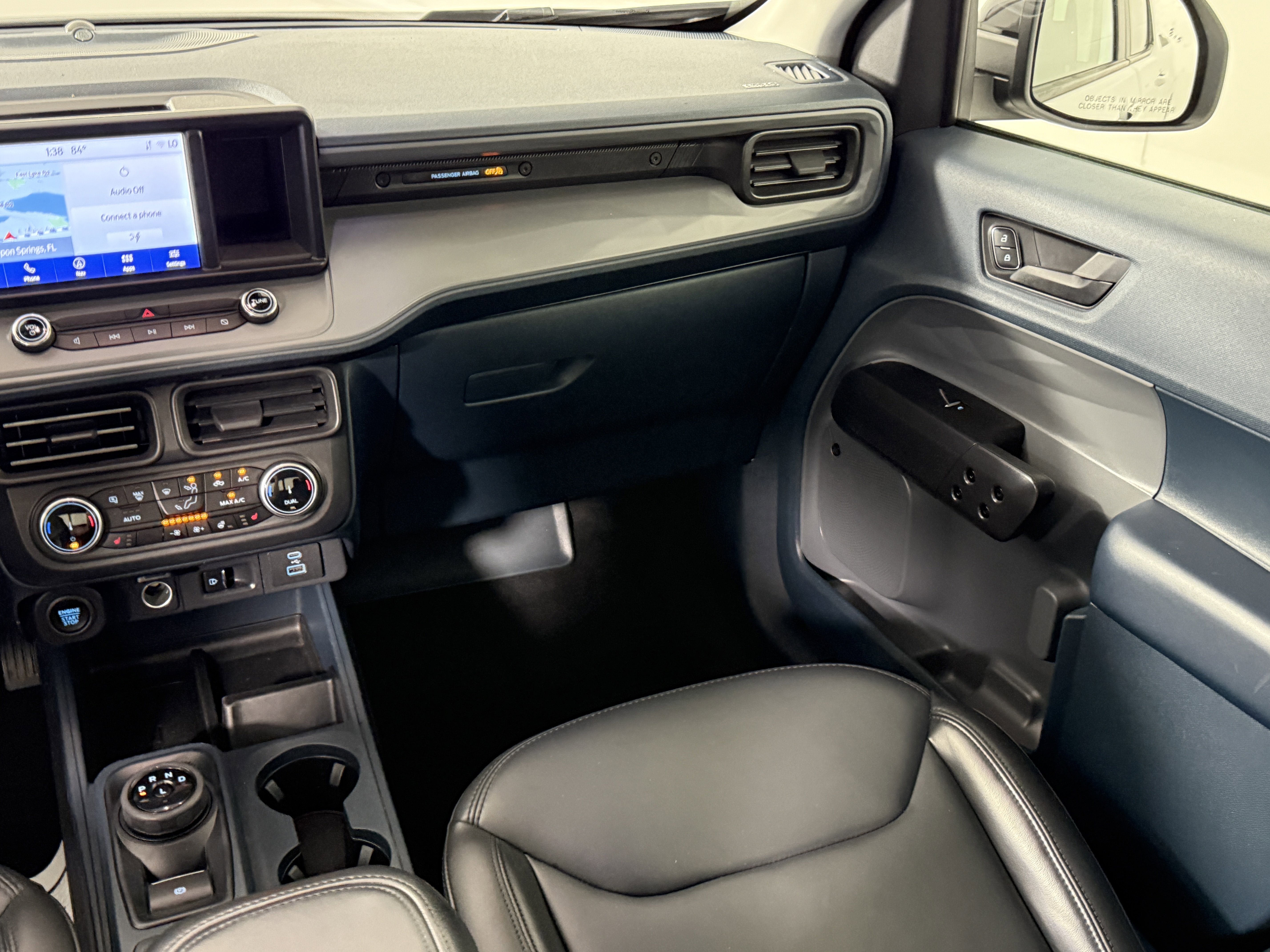 Certified 2024 Ford Maverick Lariat w/ Black Appearance Package image 14