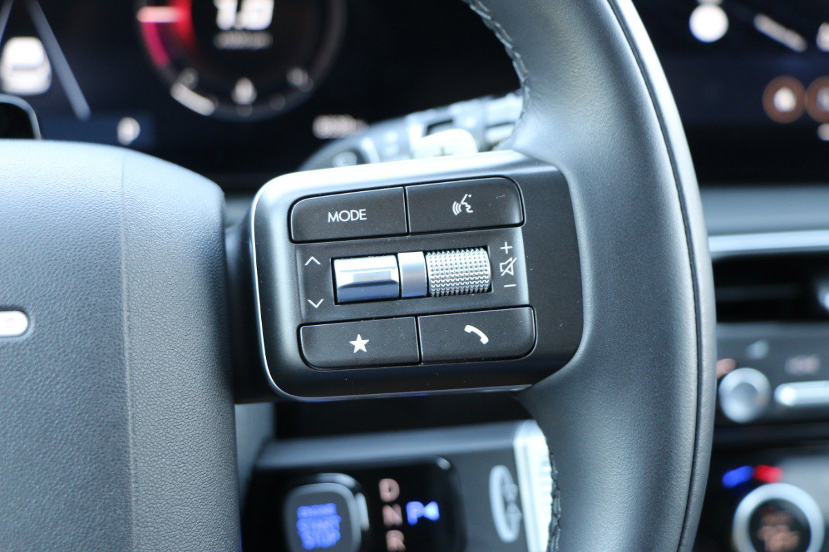 Used 2026 Hyundai Palisade Calligraphy FWD image 21