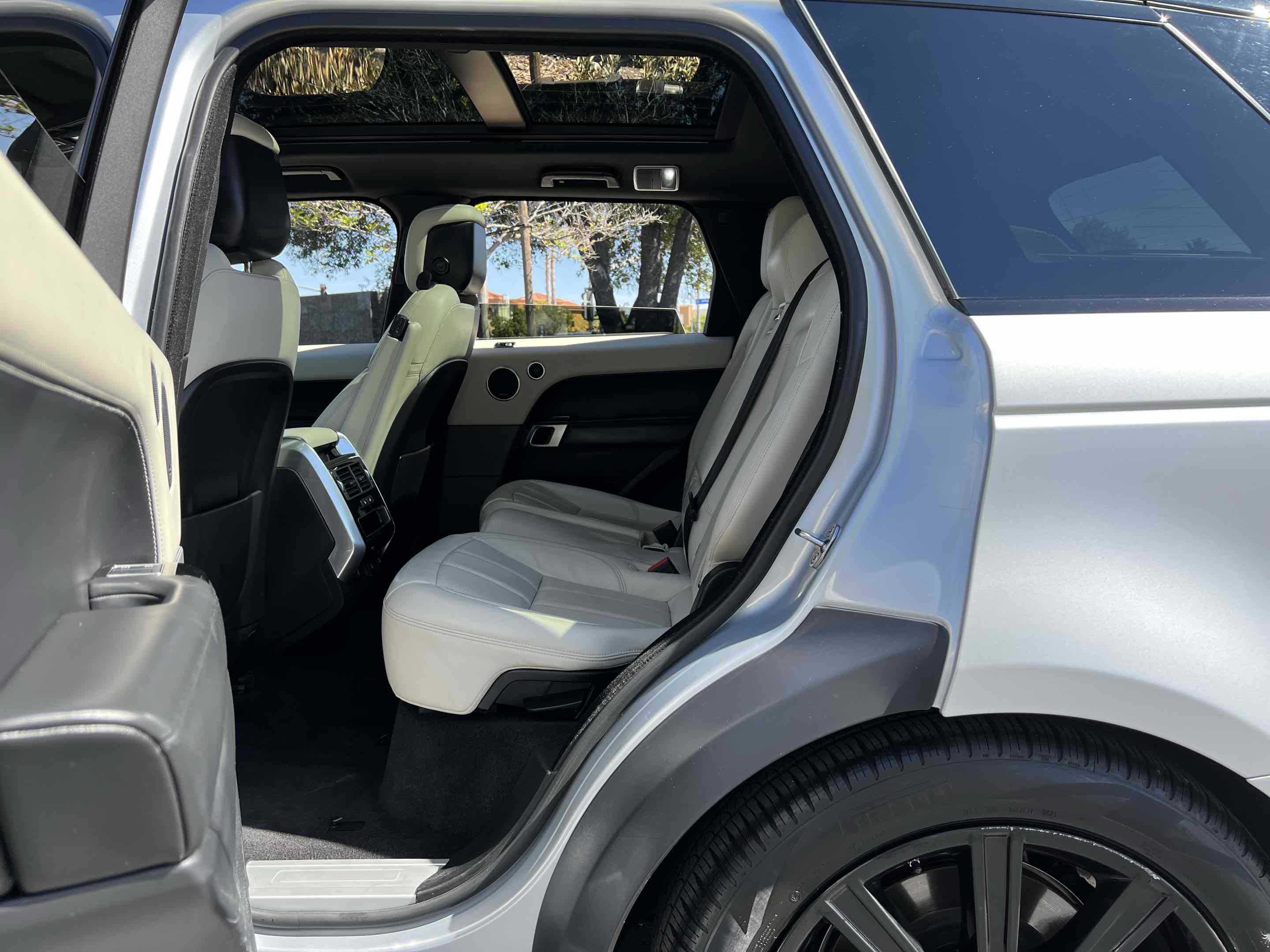 Used 2021 Land Rover Range Rover Sport HSE Dynamic image 61