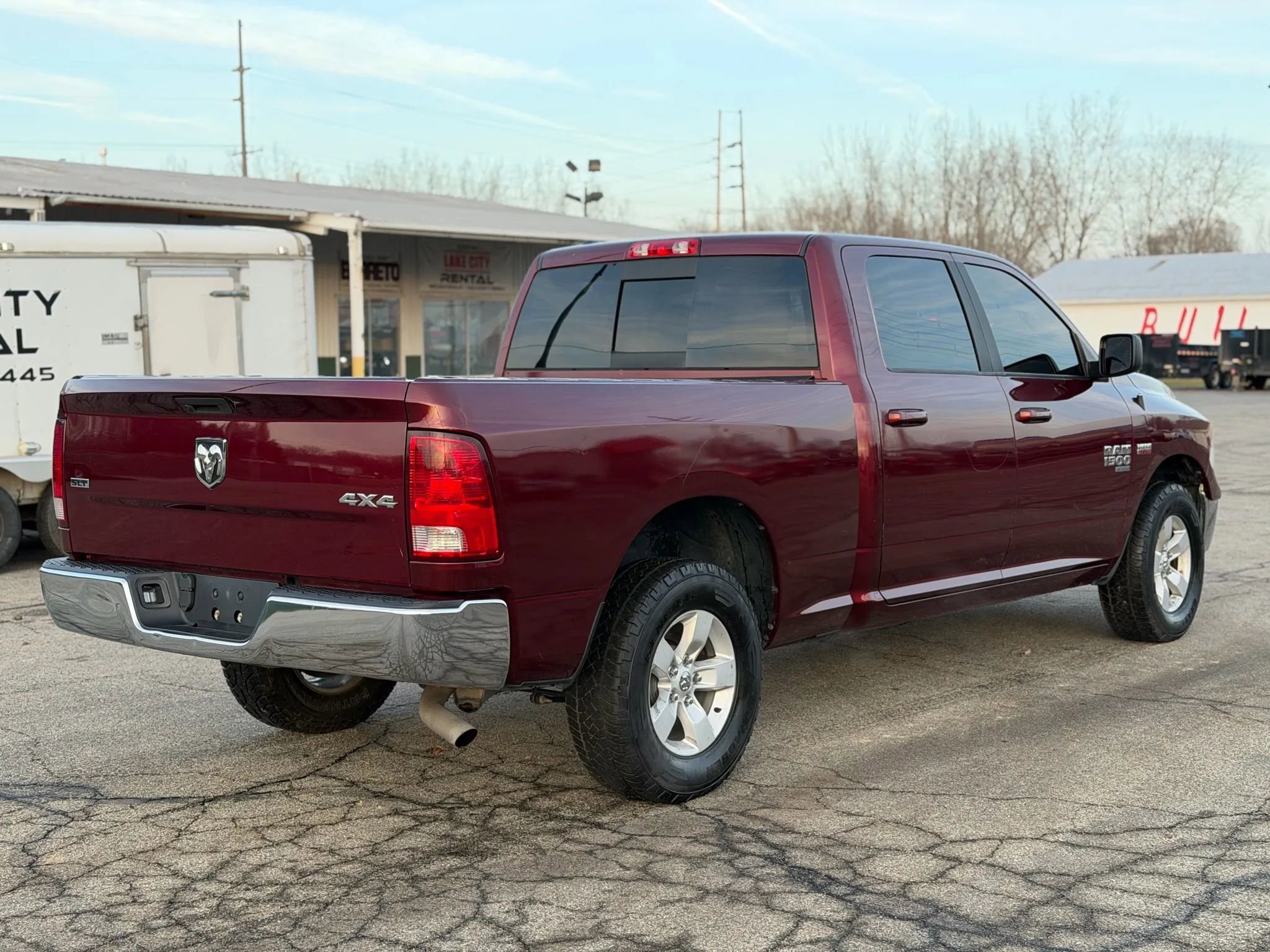 Used 2020 RAM 1500 Classic SLT image 5