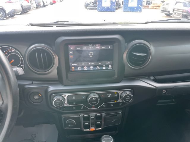 Used 2022 Jeep Gladiator Sport AWD/4WD image 23