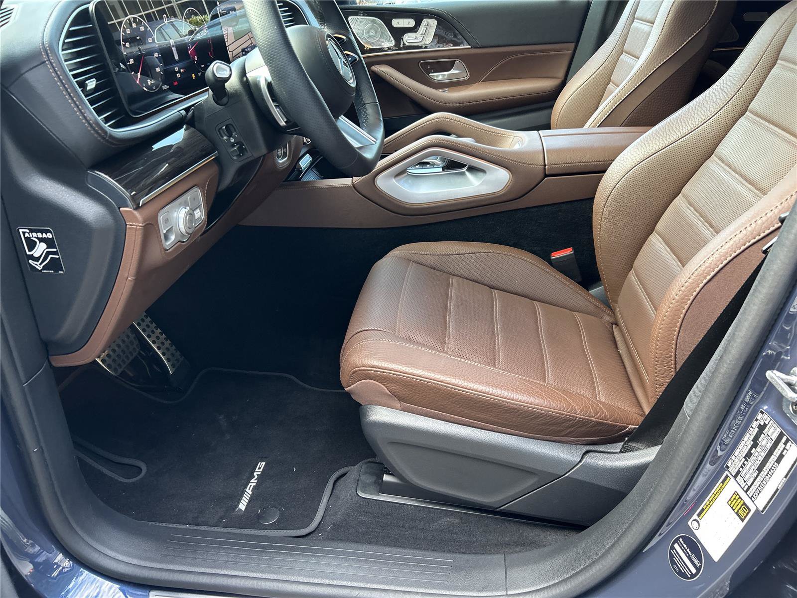 Certified 2025 Mercedes-Benz GLS 450 4MATIC w/ AMG Line Exterior image 23