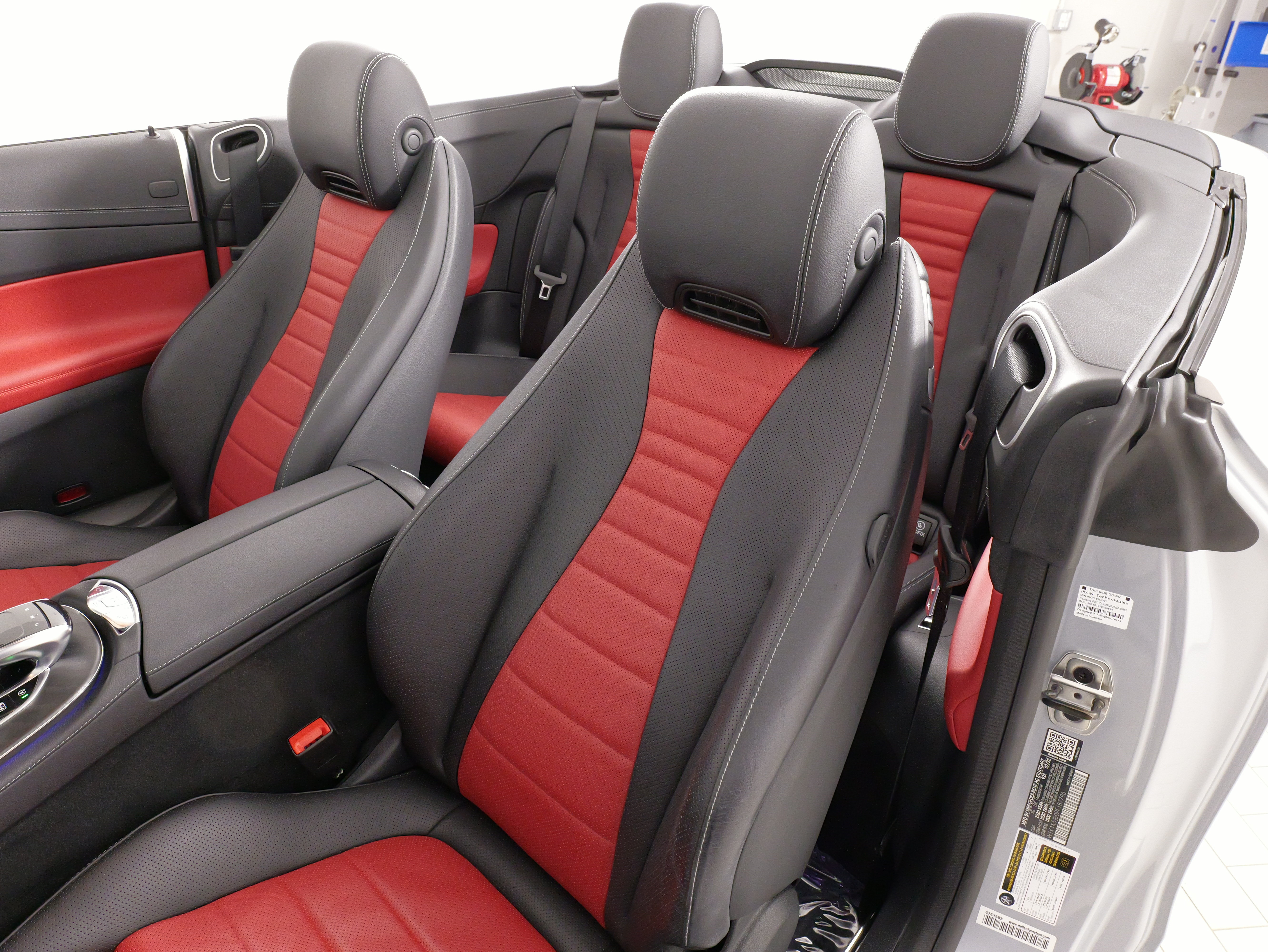 Used 2023 Mercedes-Benz E 450 Cabriolet image 35