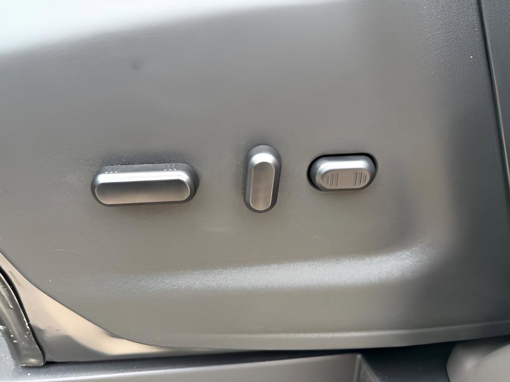 New 2026 Ford Transit 250 148 Medium Roof Extended AWD image 23