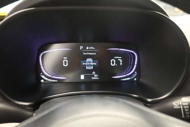 Used 2025 Kia Soul LX FWD image 10