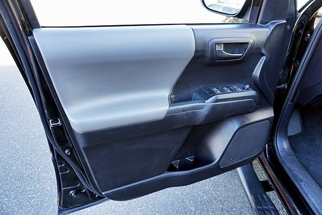 Used 2021 Toyota Tacoma SR w/ SR Convenience Package RWD image 32