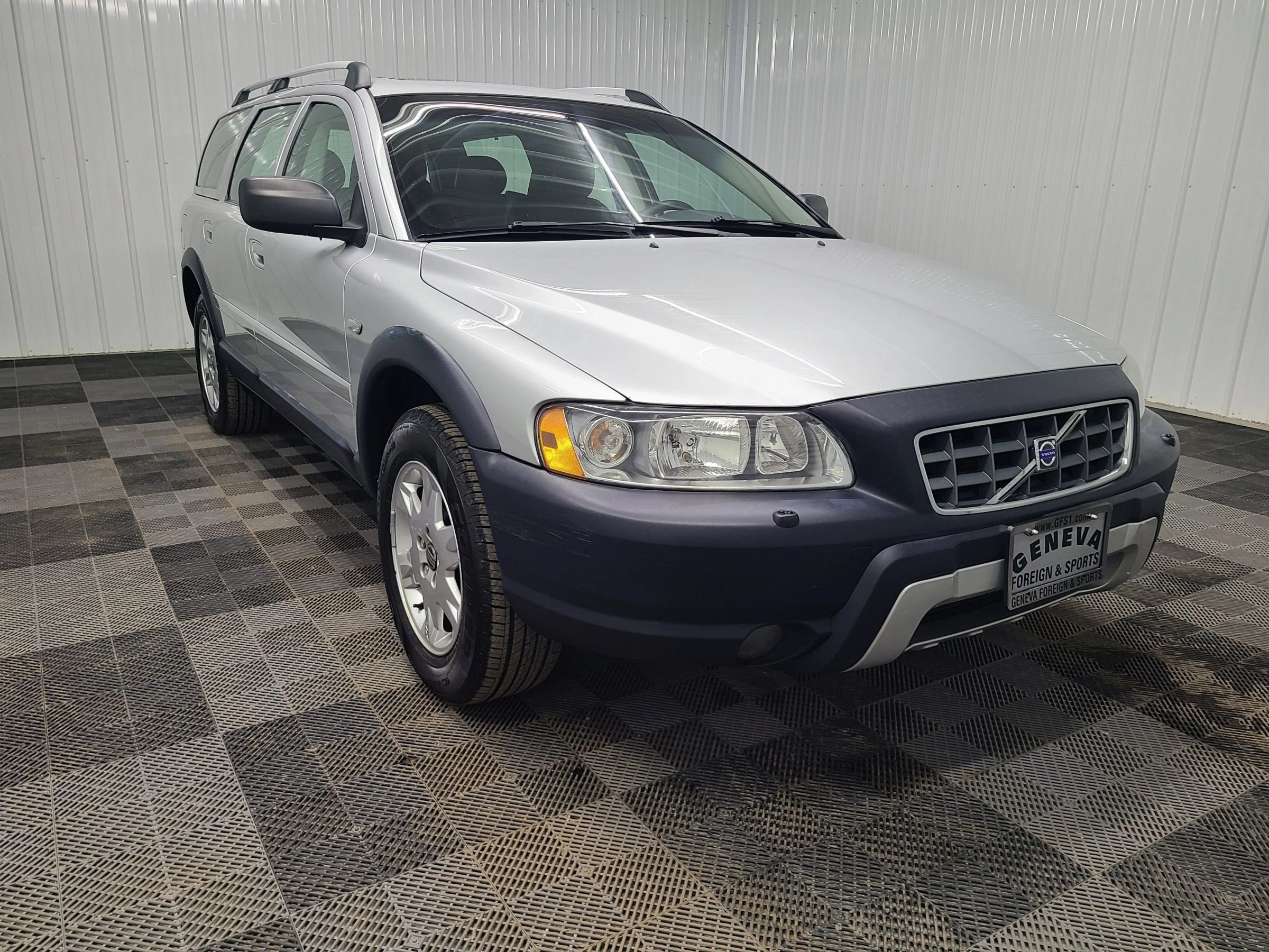 Used 2006 Volvo XC70 Ocean Race Edition AWD/4WD image 14