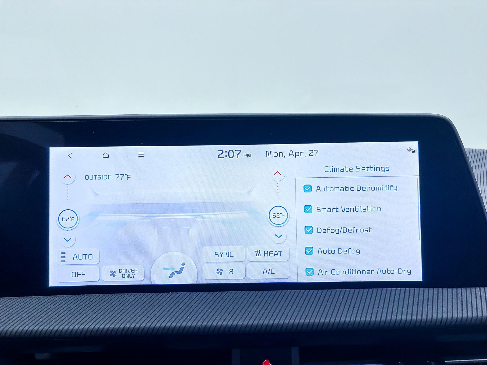 Used 2023 Kia EV6 GT-Line w/ GT-Line Suede Seat Package RWD image 27