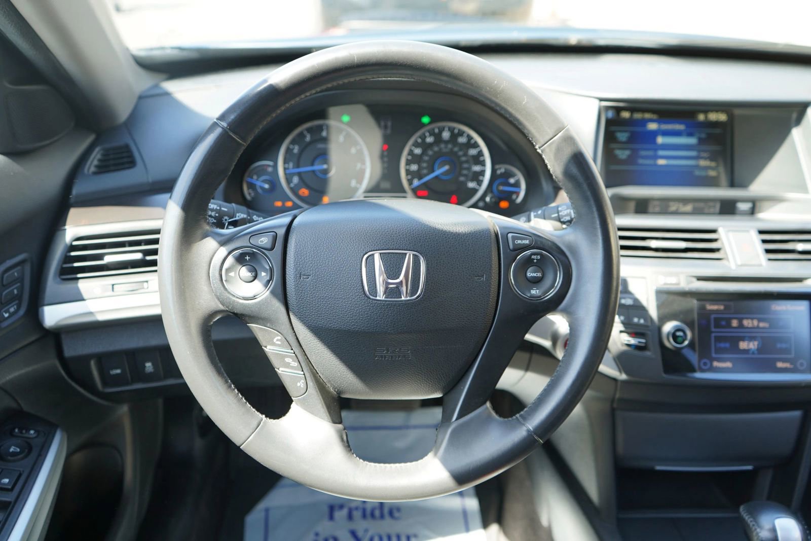 Used 2015 Honda Crosstour EX-L image 16