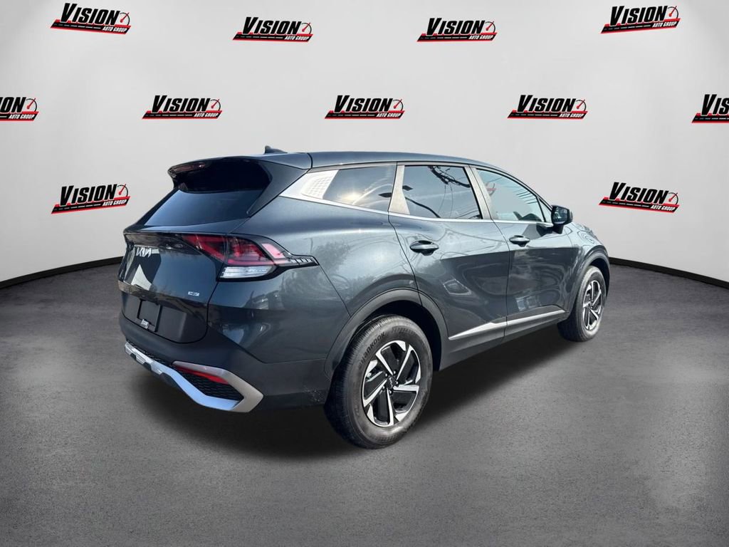 Certified 2025 Kia Sportage LX image 5