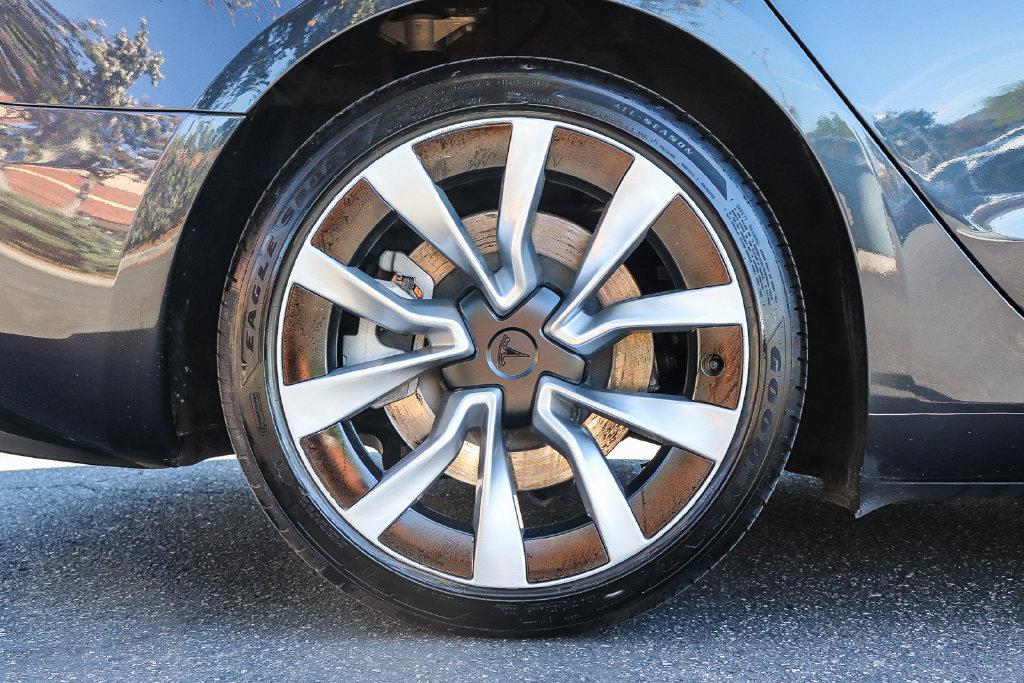 Used 2024 Tesla Model 3 Standard Range RWD image 8