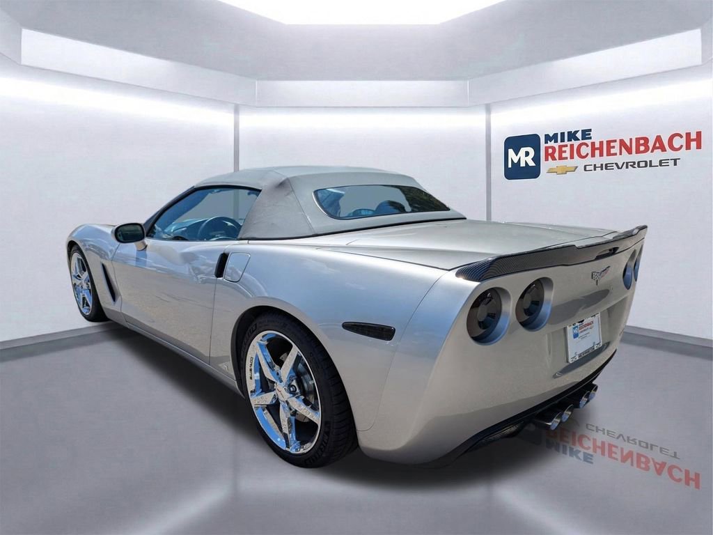 Used 2006 Chevrolet Corvette Convertible w/ Preferred Equipment Group image 6