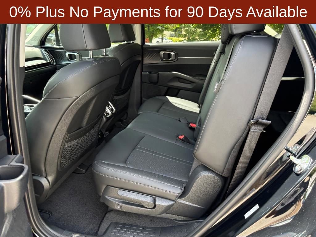 New 2025 Kia Sorento S image 22