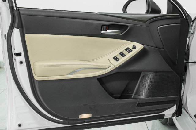 Used 2019 Toyota Avalon XLE w/ Moonroof Package image 45