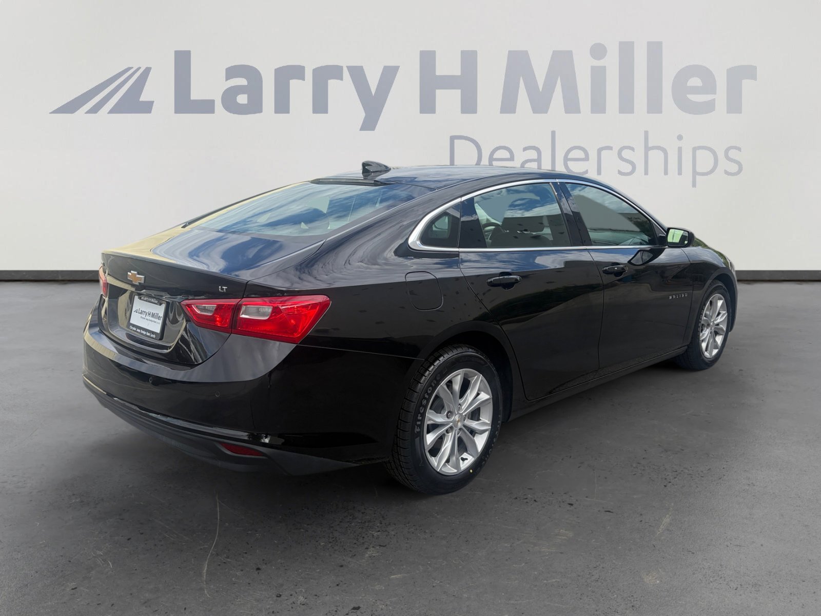 Used 2024 Chevrolet Malibu LT FWD image 5
