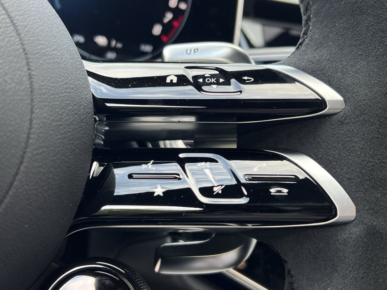 New 2026 Mercedes-Benz E 53 AMG 4MATIC Sedan image 39