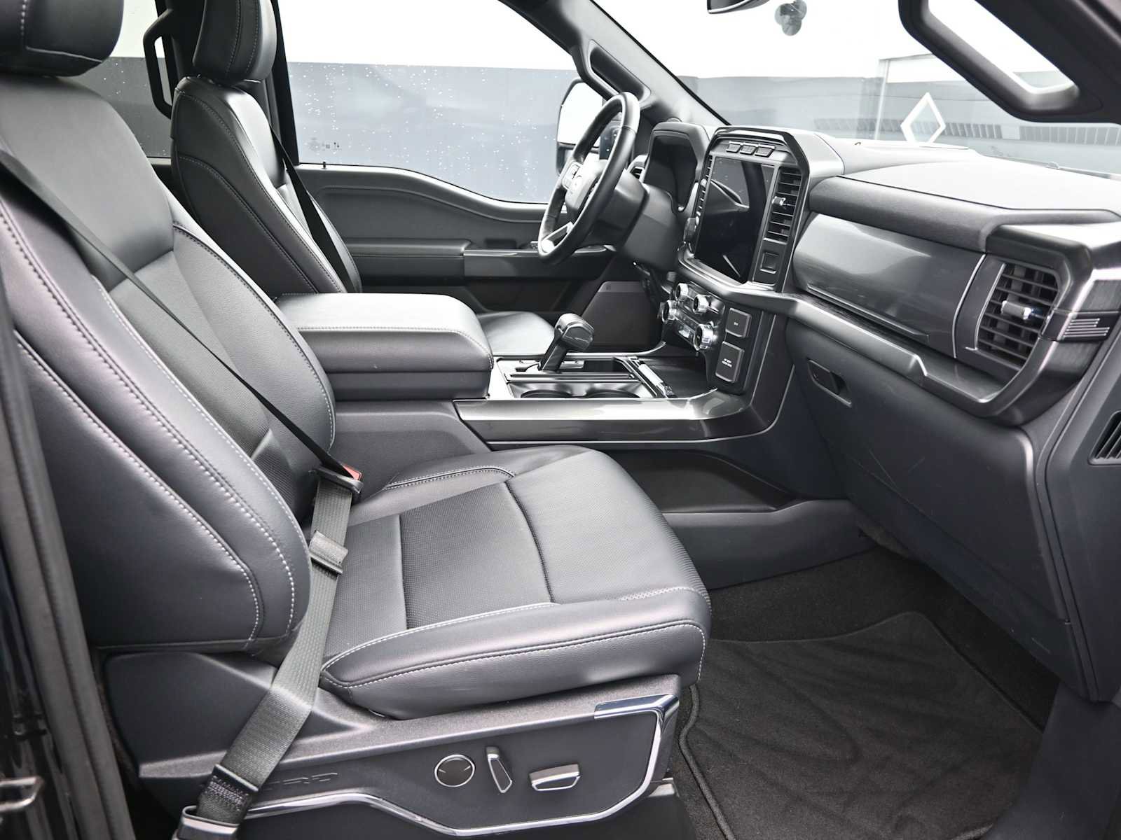 Used 2023 Ford F150 Lariat w/ Equipment Group 502A High image 18