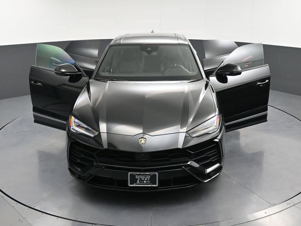 Used 2019 Lamborghini Urus image 35