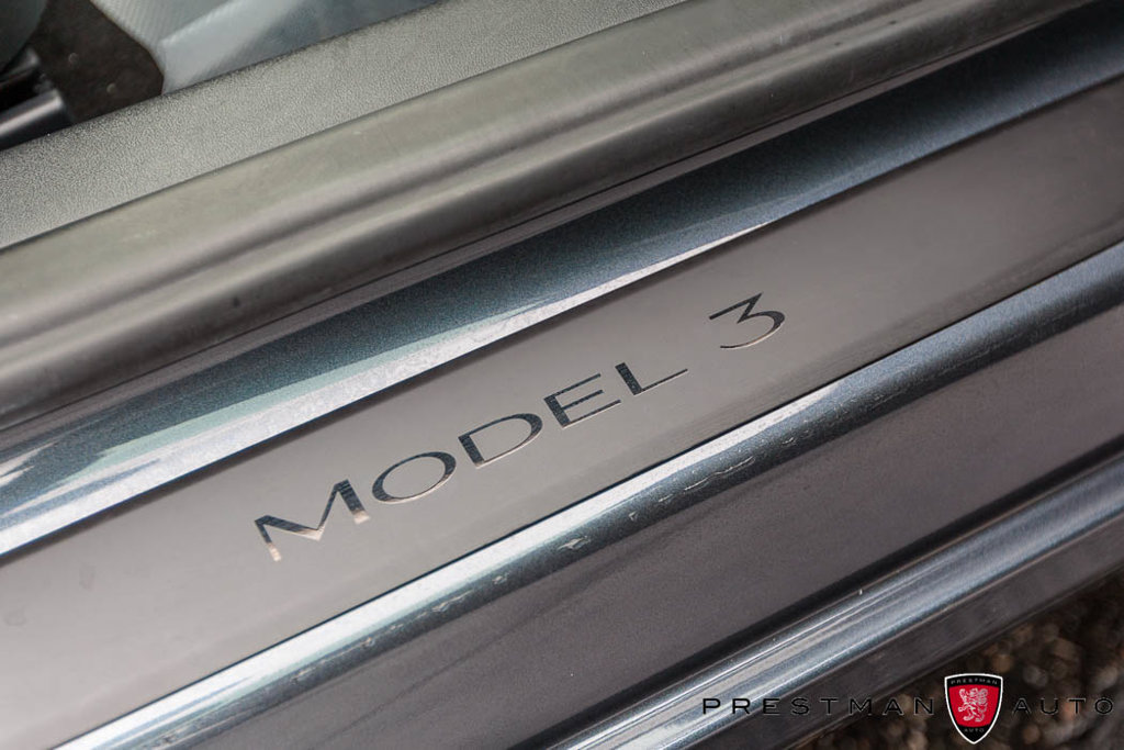 Used 2023 Tesla Model 3 Performance AWD/4WD image 13