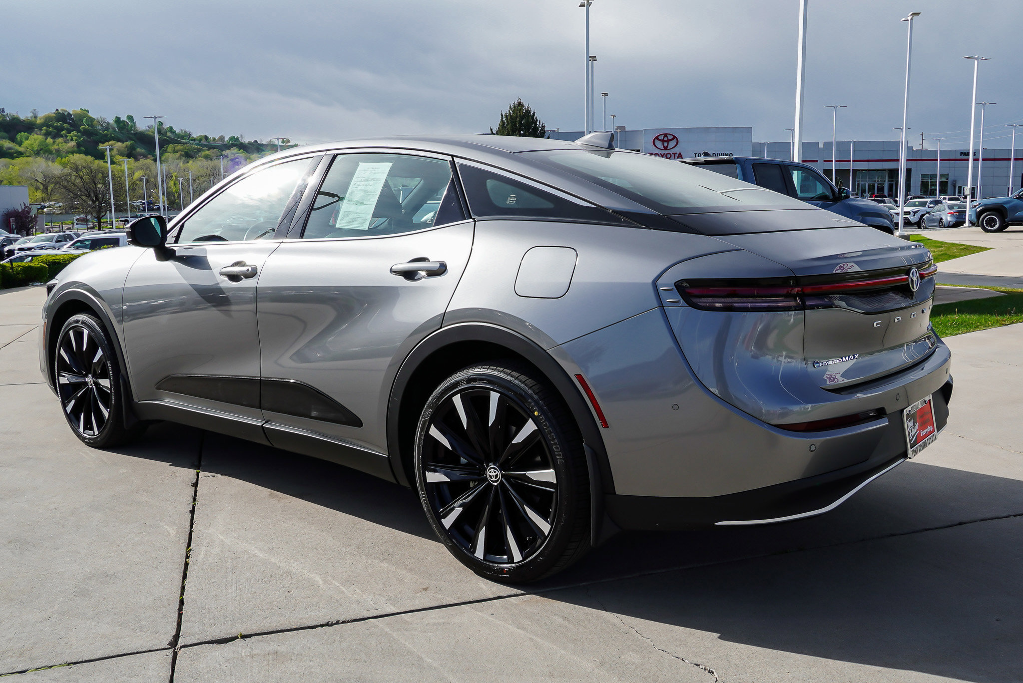 Certified 2024 Toyota Crown Platinum AWD/4WD image 6