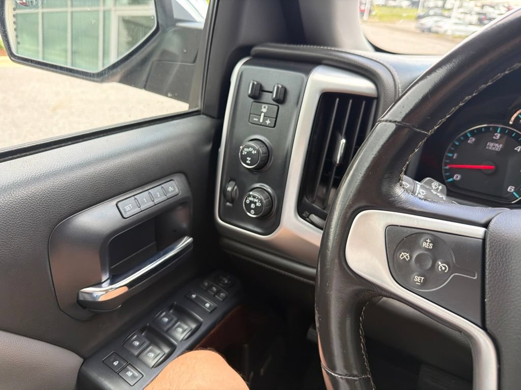 Used 2018 GMC Sierra 1500 SLT w/ SLT Premium Package AWD/4WD image 21