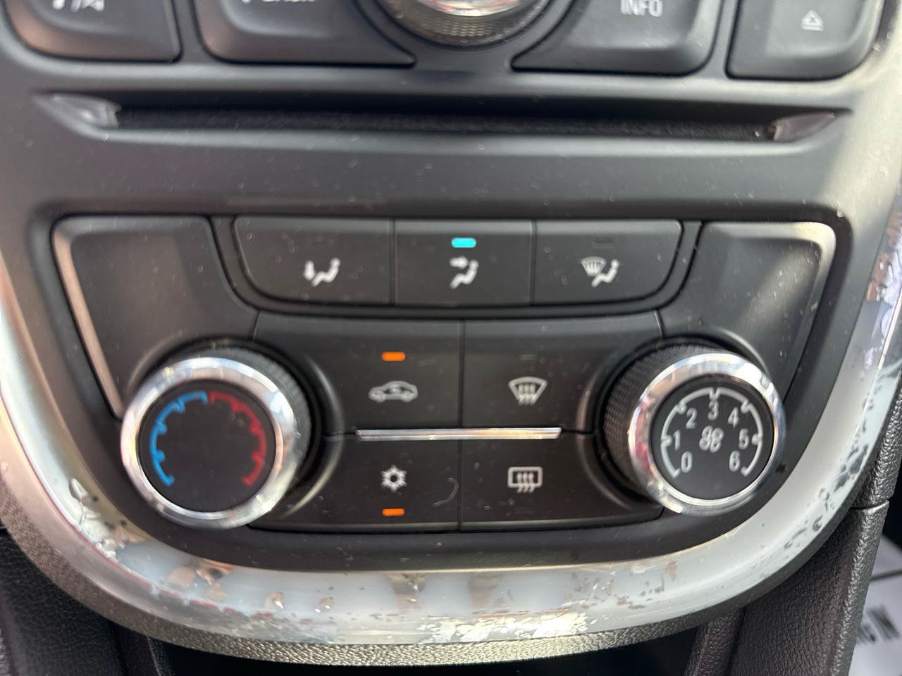 Used 2016 Buick Encore FWD image 43