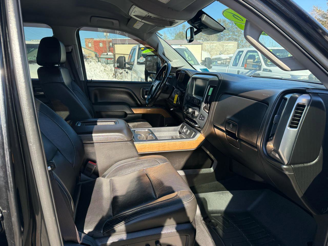 Used 2016 Chevrolet Silverado 2500 LTZ w/ Duramax Plus Package image 15