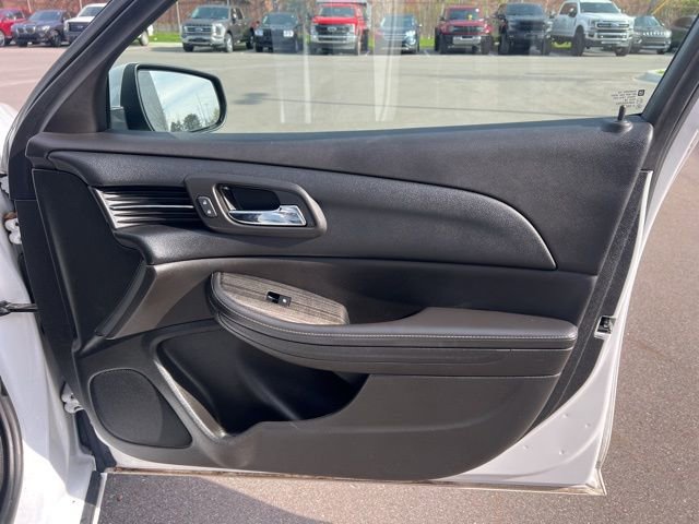 Used 2014 Chevrolet Malibu LT w/ Power Convenience Package FWD image 10