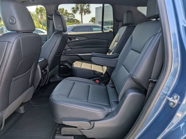 New 2026 Chevrolet Traverse LT w/ Enhanced Driving Package FWD image 14