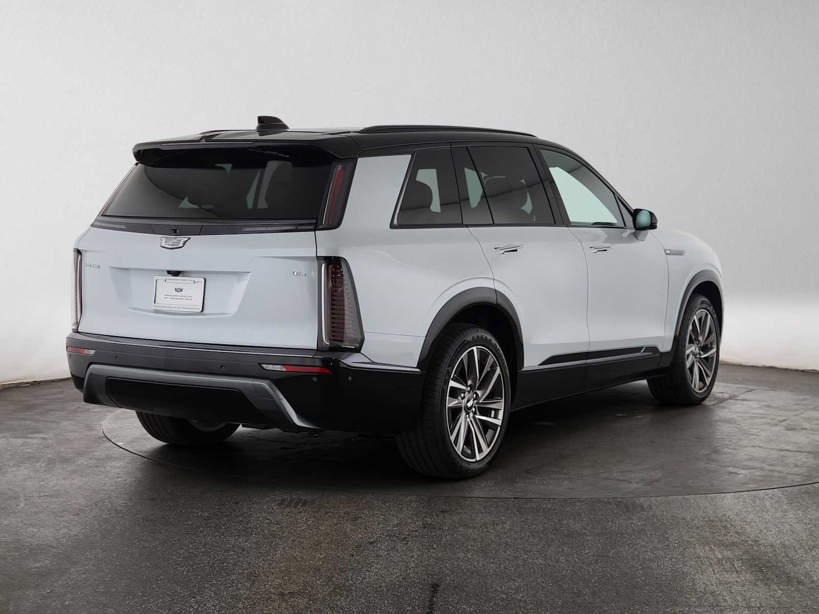 New 2027 Cadillac Vistiq Sport AWD/4WD image 3