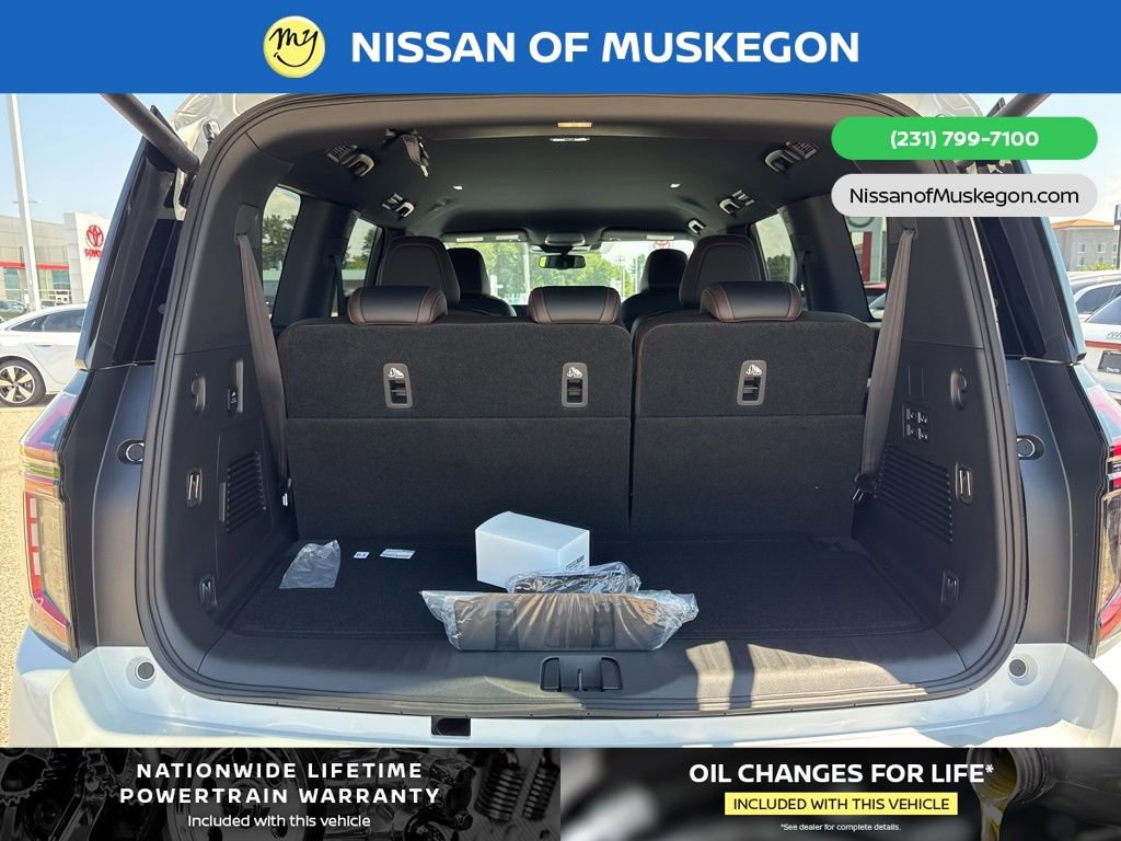 New 2025 Nissan Armada SL w/ Captain's Chari Seat Package image 28