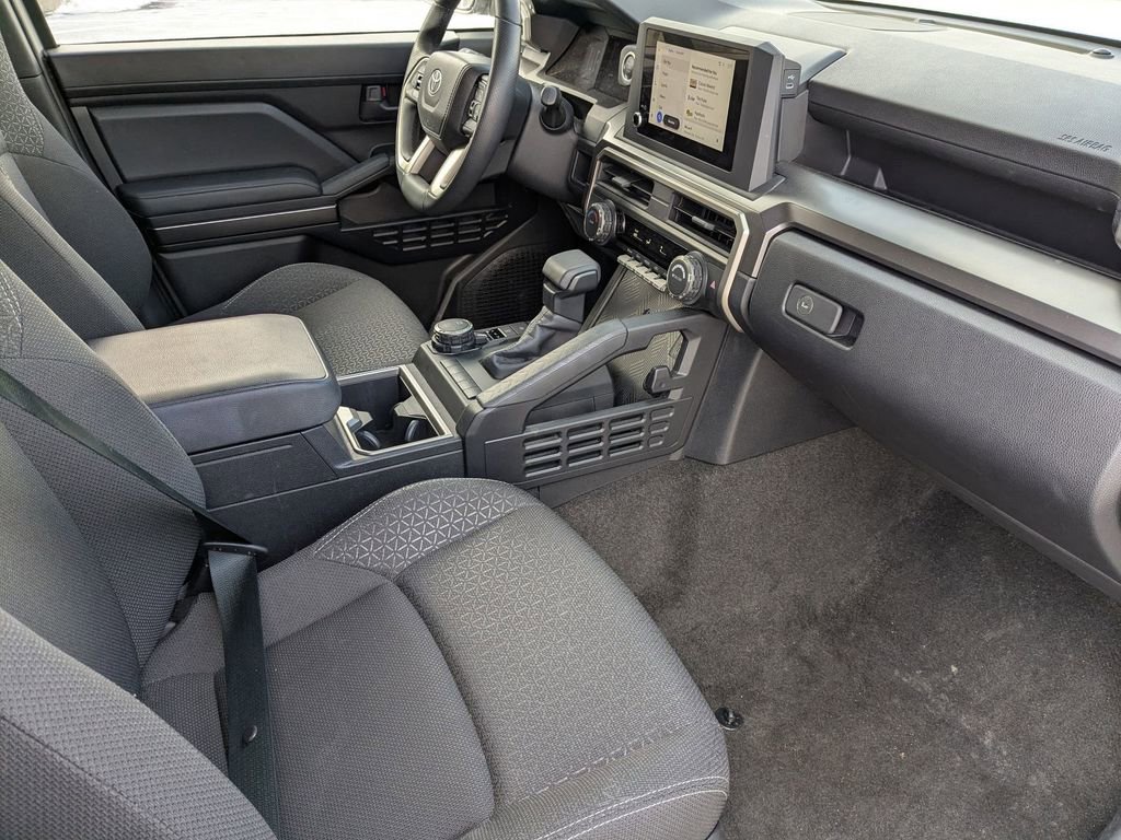 Used 2025 Toyota 4Runner SR5 image 35